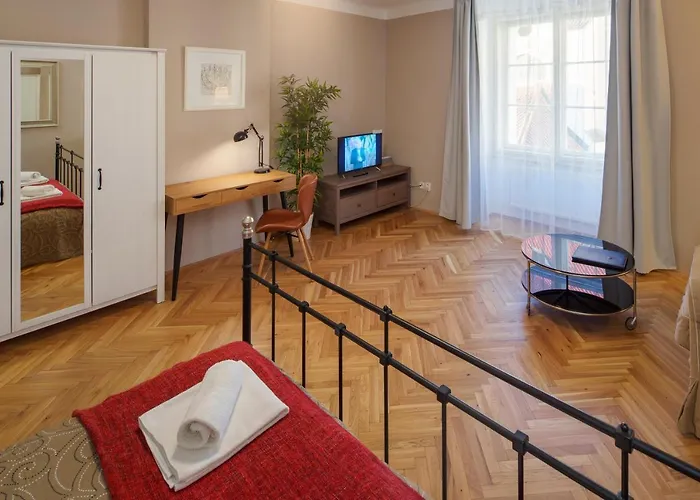 Old Town - Templova Apartments