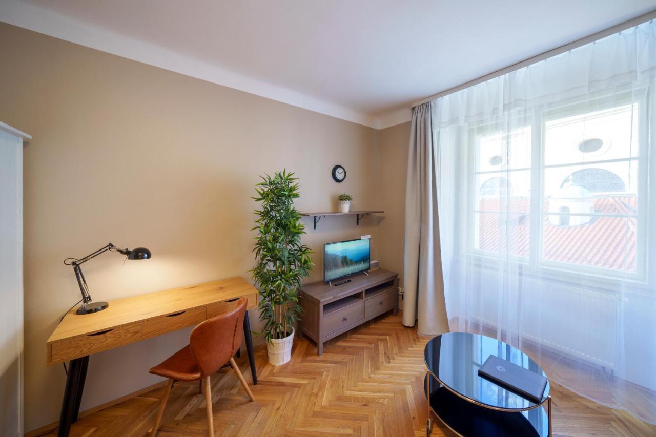 Old Town - Templova Апартаменты