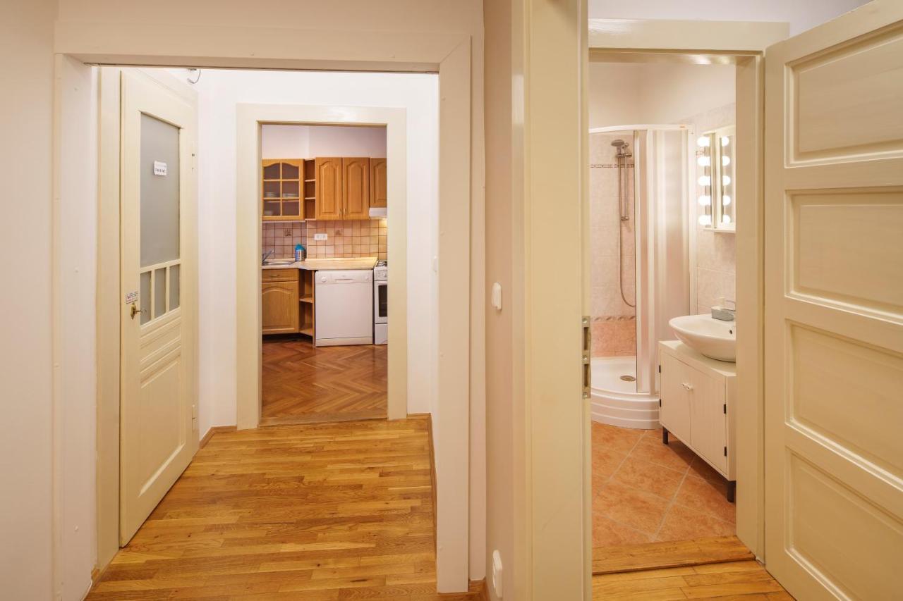 Old Town - Templova Apartament *